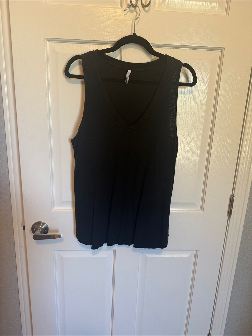 Z Supply Black V-Neck Ribbed Tank Top